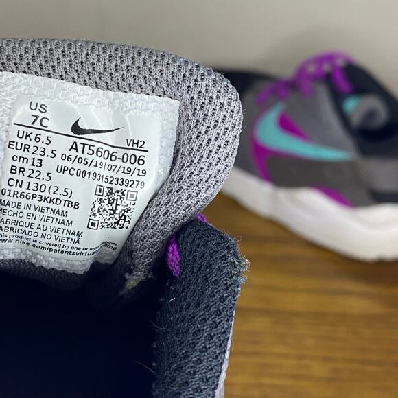 Nike LD Victory Gunsmoke Aurora Purple Toddler Kids SlipOn Play Sneakers Size 7C - Picture 7 of 7